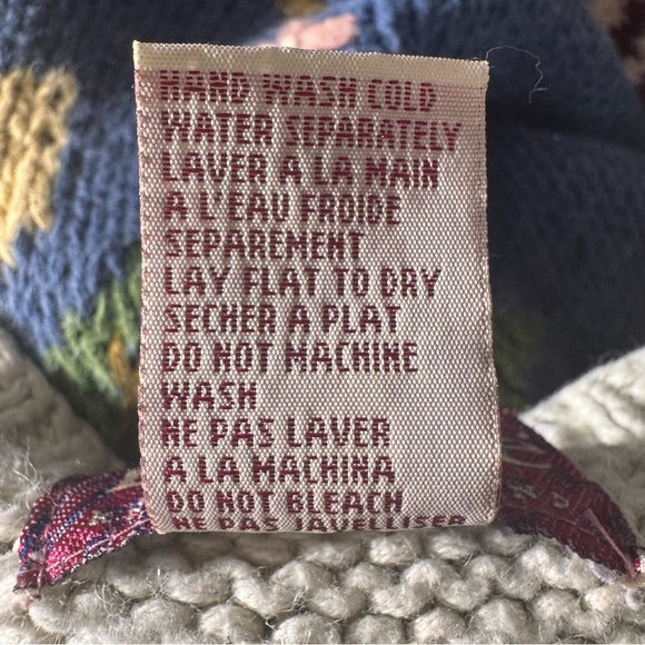 Vintage Bronte Knitted by Hand Cottagecore Granny Floral Sweater Size Large - Picture 11 of 16